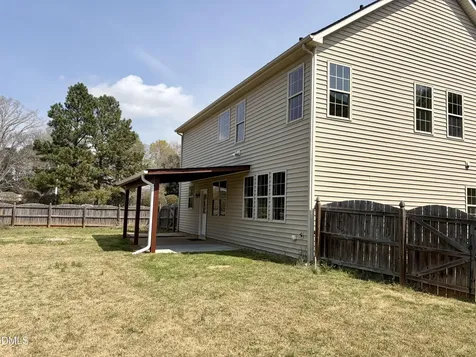 33 W Smoketree Court Clayton NC 27527