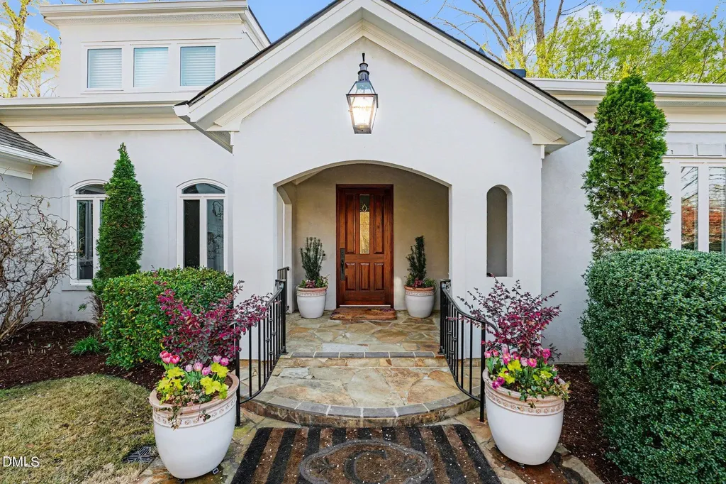 3207 Sussex Road Raleigh NC 27607