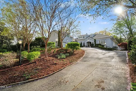 3207 Sussex Road Raleigh NC 27607
