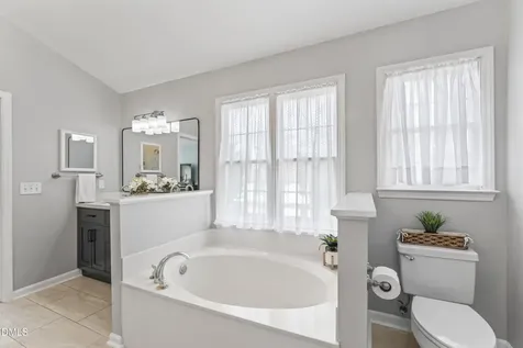 201 Mccleary Court Cary NC 27513