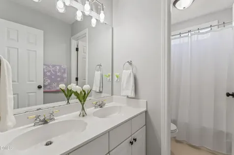 201 Mccleary Court Cary NC 27513