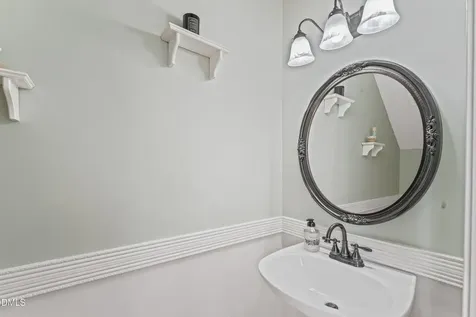 201 Mccleary Court Cary NC 27513