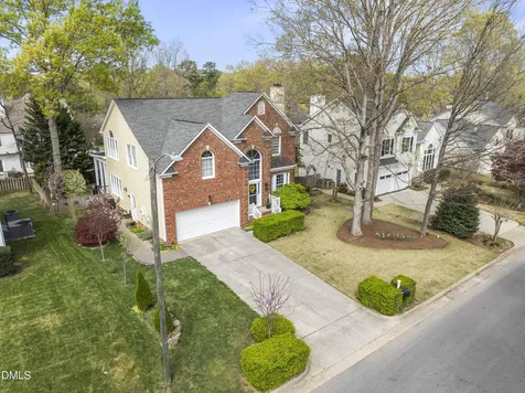 201 Mccleary Court Cary NC 27513