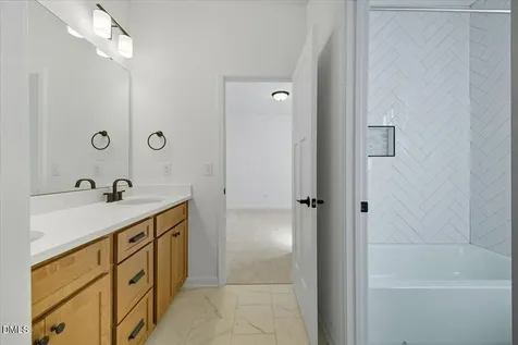106 Sherwood Lane Hillsborough NC 27278