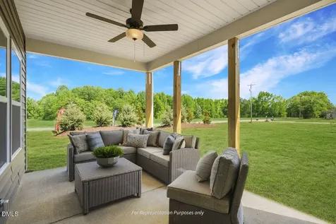 1628 Meadowfern Place Willow Springs NC 27592