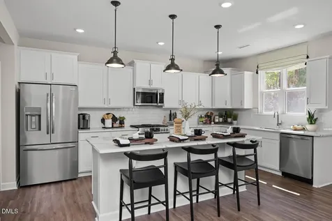 313 Long Leaf Glen Lane Zebulon NC 27597