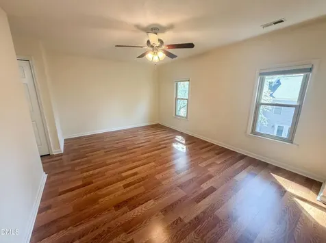 5621 Split Oak Way Raleigh NC 27609