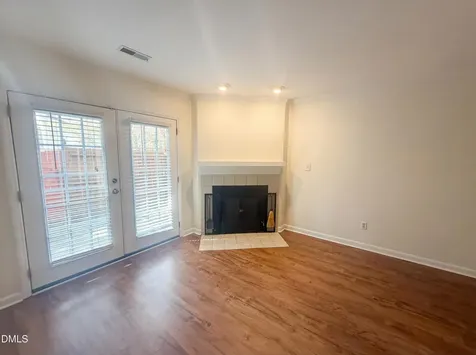 5621 Split Oak Way Raleigh NC 27609