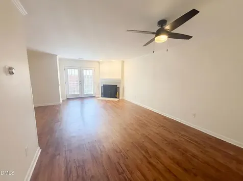 5621 Split Oak Way Raleigh NC 27609