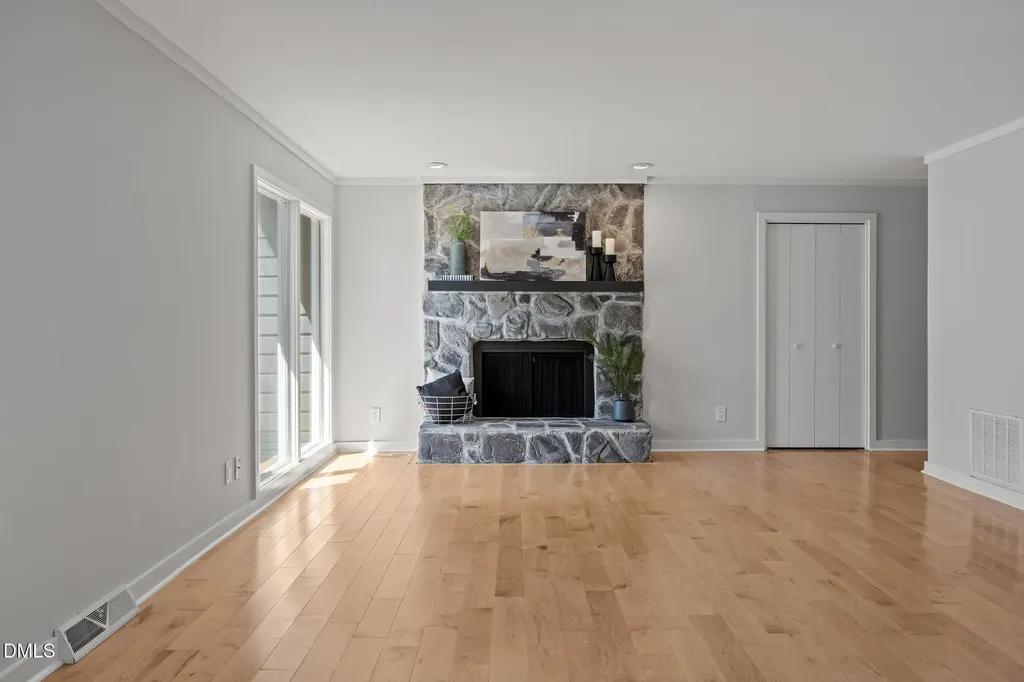 6508 Rainbow Court Raleigh NC 27612