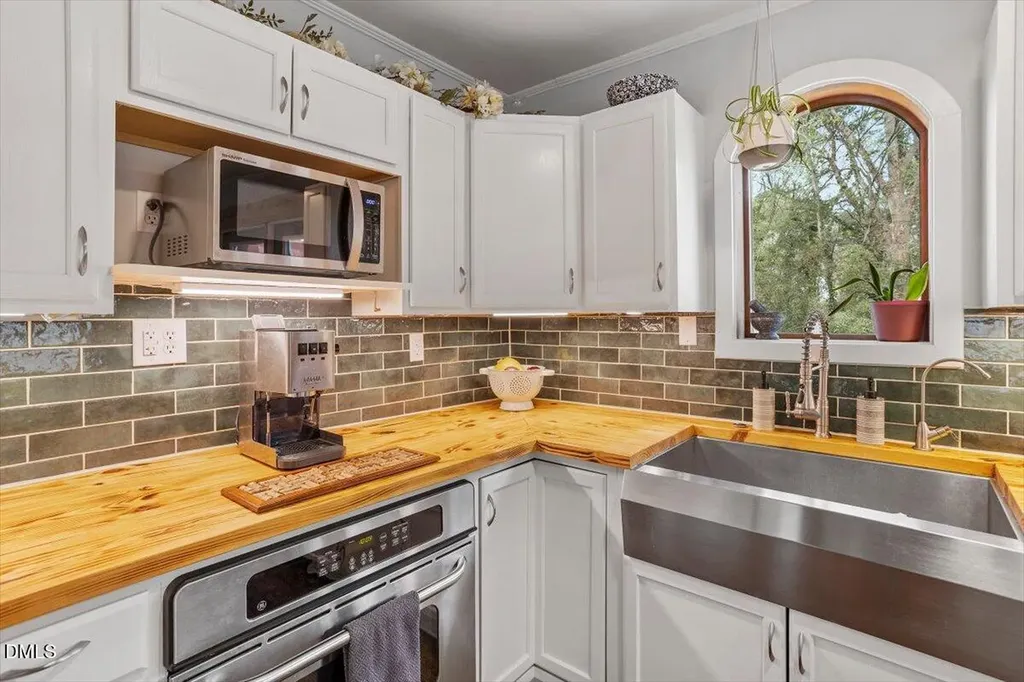 326 Angier Avenue Raleigh NC 27610
