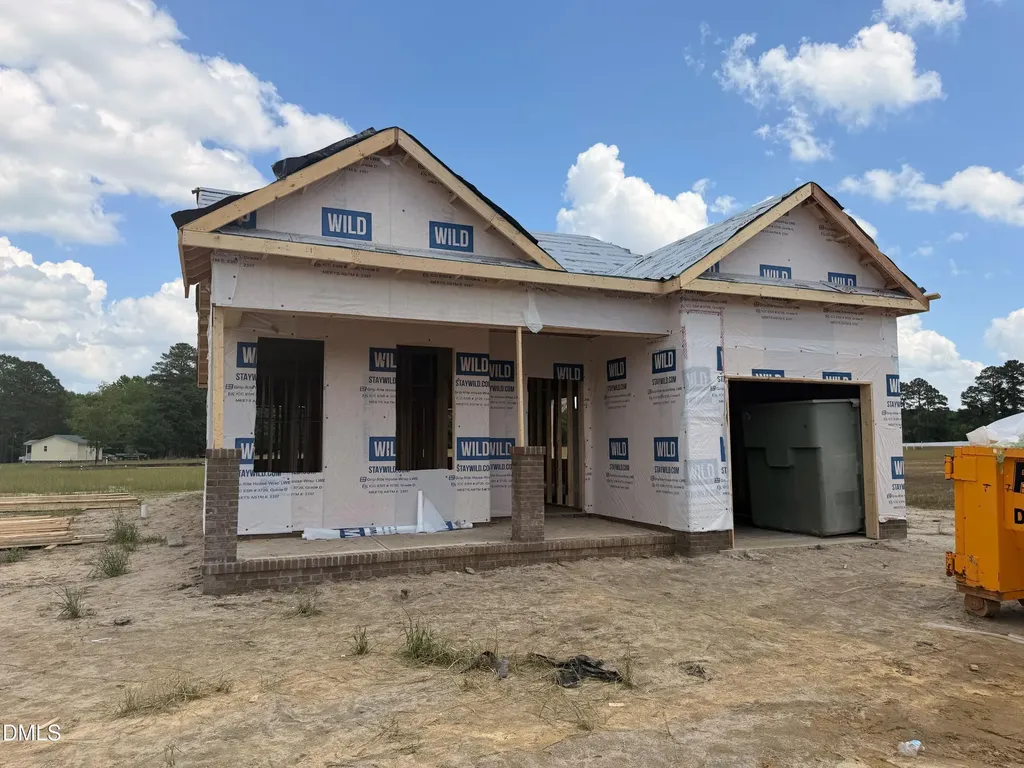 60 W Coulter Court Selma NC 27576