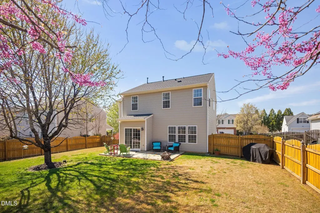 2017 Satinwood Drive Clayton NC 27520