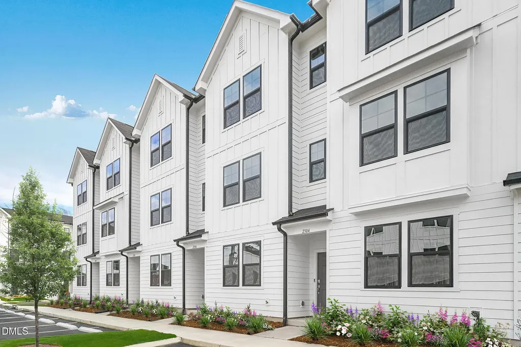 2304 Oakwood Meadows Court Raleigh NC 27604