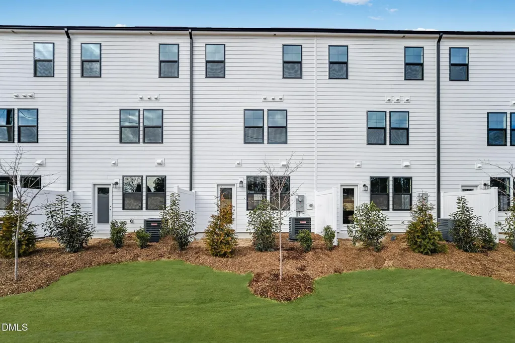2304 Oakwood Meadows Court Raleigh NC 27604