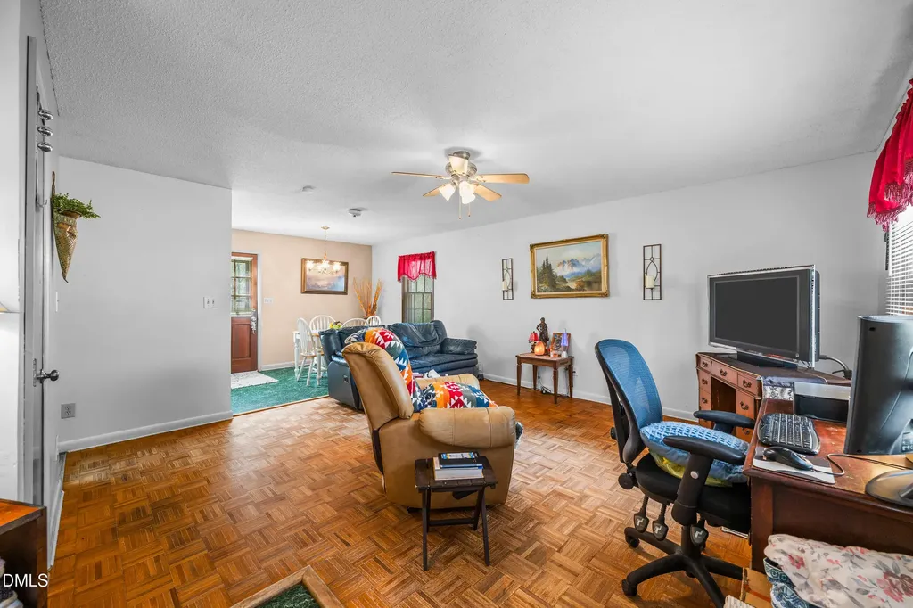 900 Cricket Knoll Road Fuquay Varina NC 27526