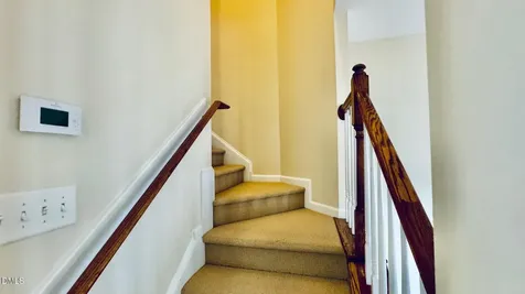 145 Braeside Court Cary NC 27519