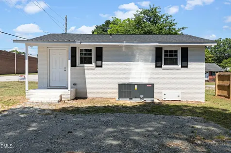 1211 S 1st Street Lillington NC 27546