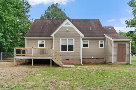 105 Whistlers Cove Louisburg NC 27549