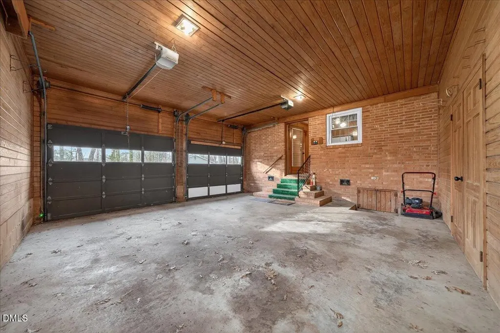 5801 Dogwood Drive Raleigh NC 27616