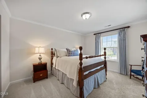 2016 Aramanche Drive Burlington NC 27215