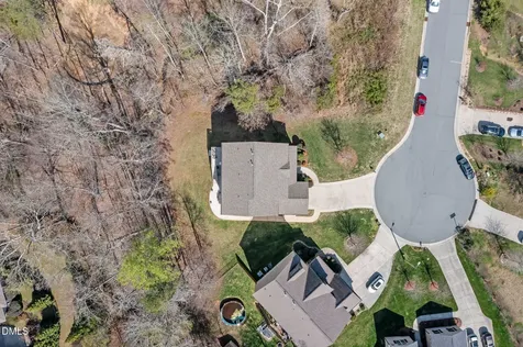 2016 Aramanche Drive Burlington NC 27215