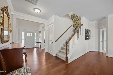 2016 Aramanche Drive Burlington NC 27215