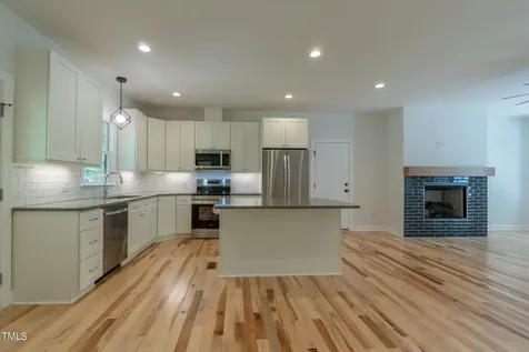 206 Goose Lane Mebane NC 27302