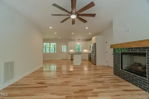 206 Goose Lane Mebane NC 27302