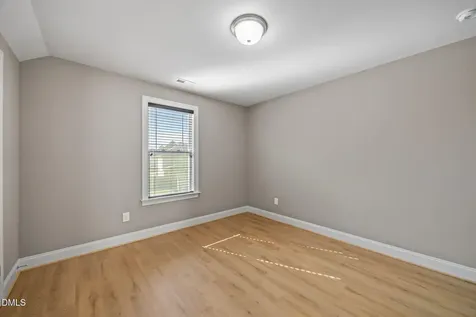 1208 Yellow Wood Drive Mebane NC 27302