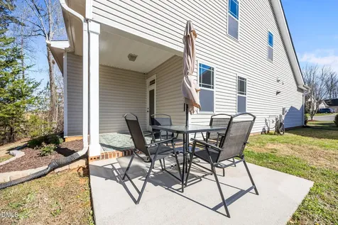 1208 Yellow Wood Drive Mebane NC 27302