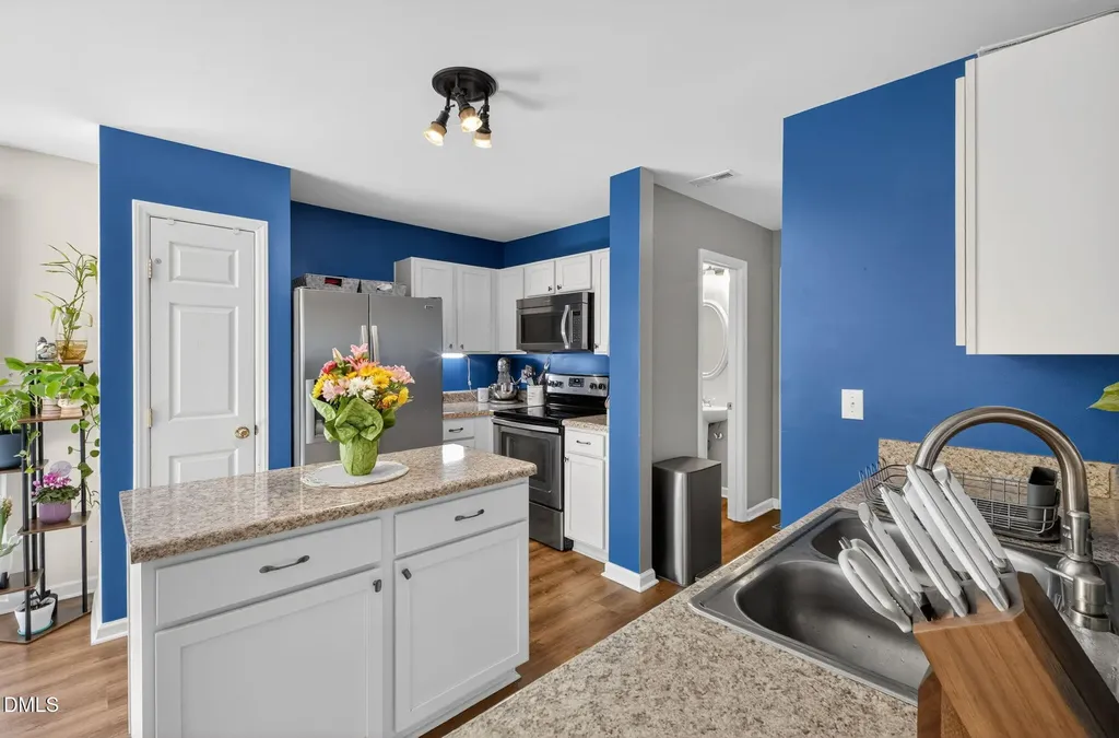201 Tullich Way Holly Springs NC 27540