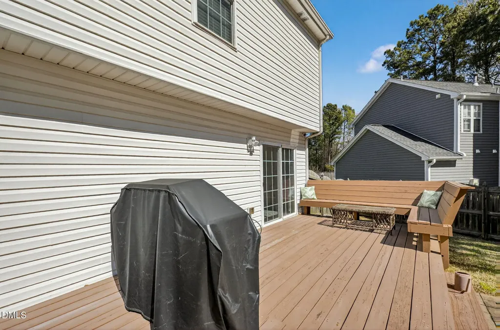 201 Tullich Way Holly Springs NC 27540