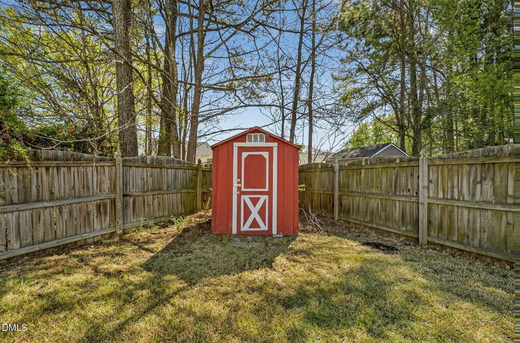 201 Tullich Way Holly Springs NC 27540