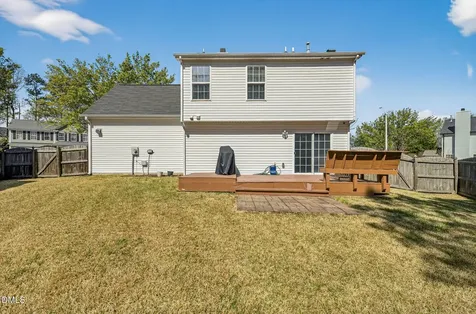 201 Tullich Way Holly Springs NC 27540