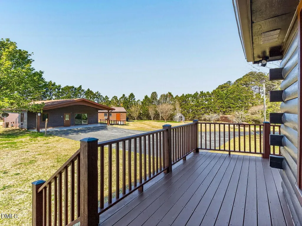 9759B Cleveland Road Clayton NC 27520