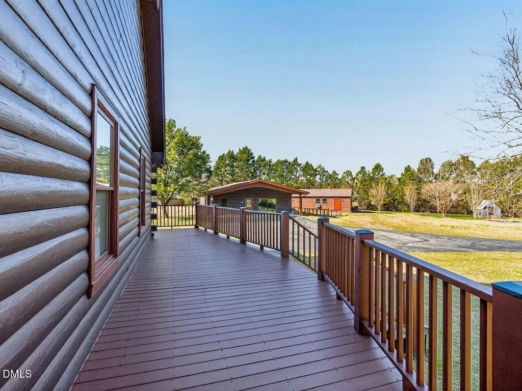 9759B Cleveland Road Clayton NC 27520