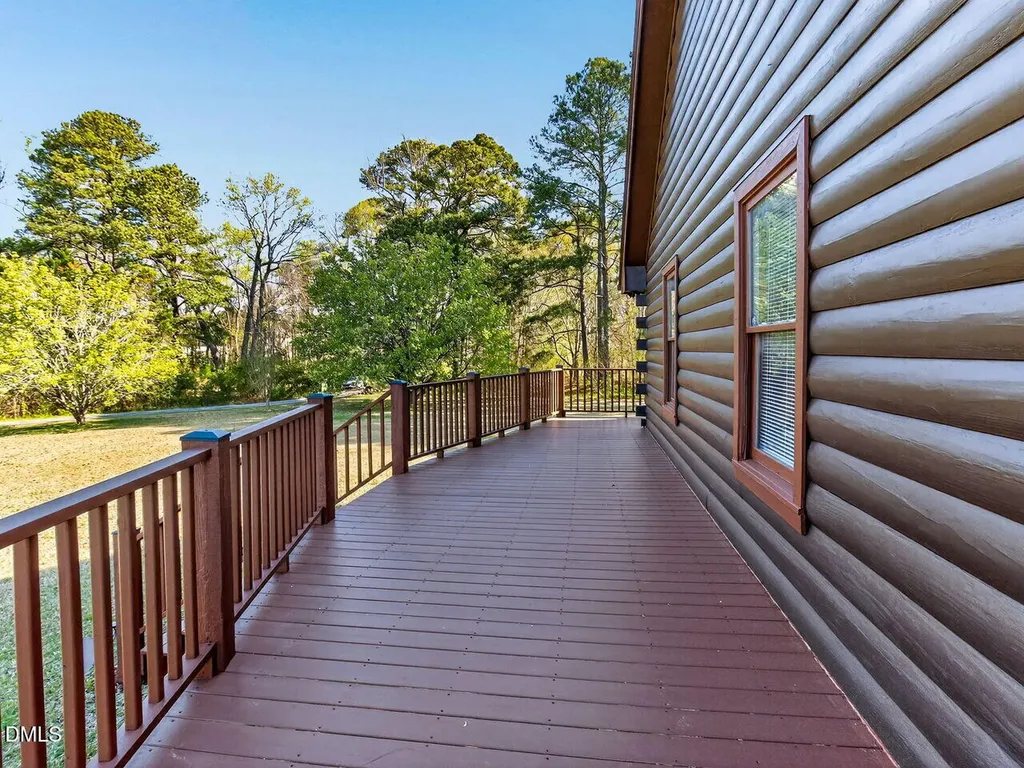 9759B Cleveland Road Clayton NC 27520