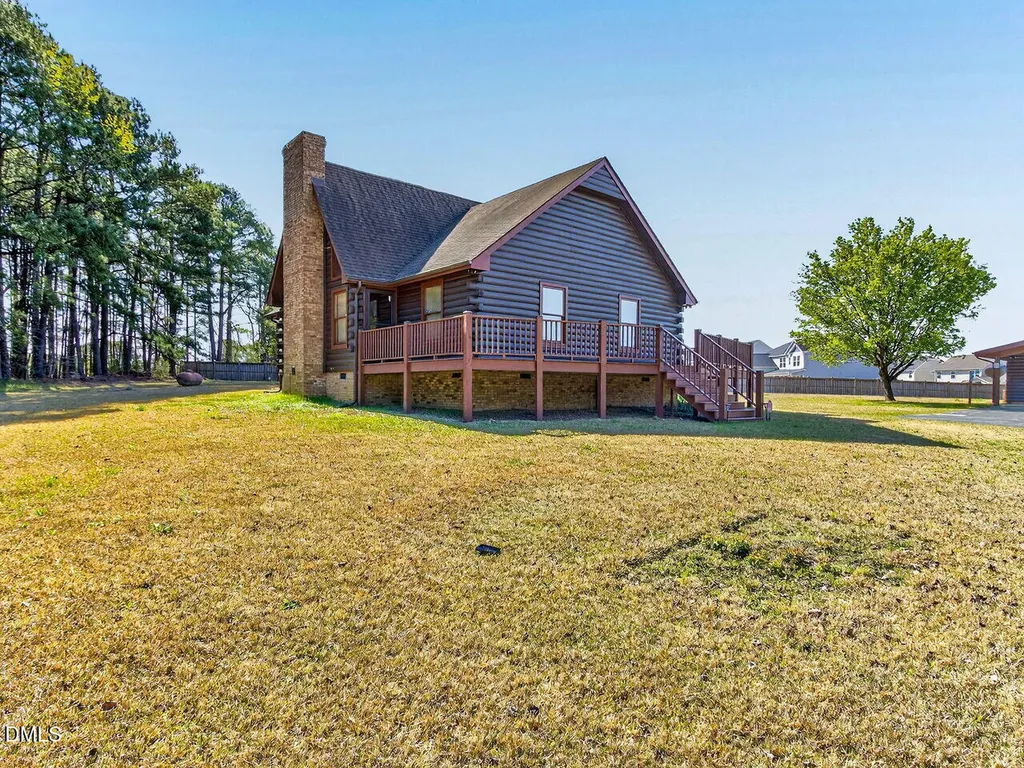 9759B Cleveland Road Clayton NC 27520