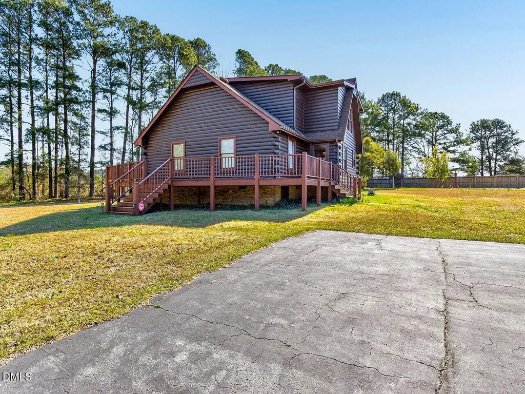 9759B Cleveland Road Clayton NC 27520