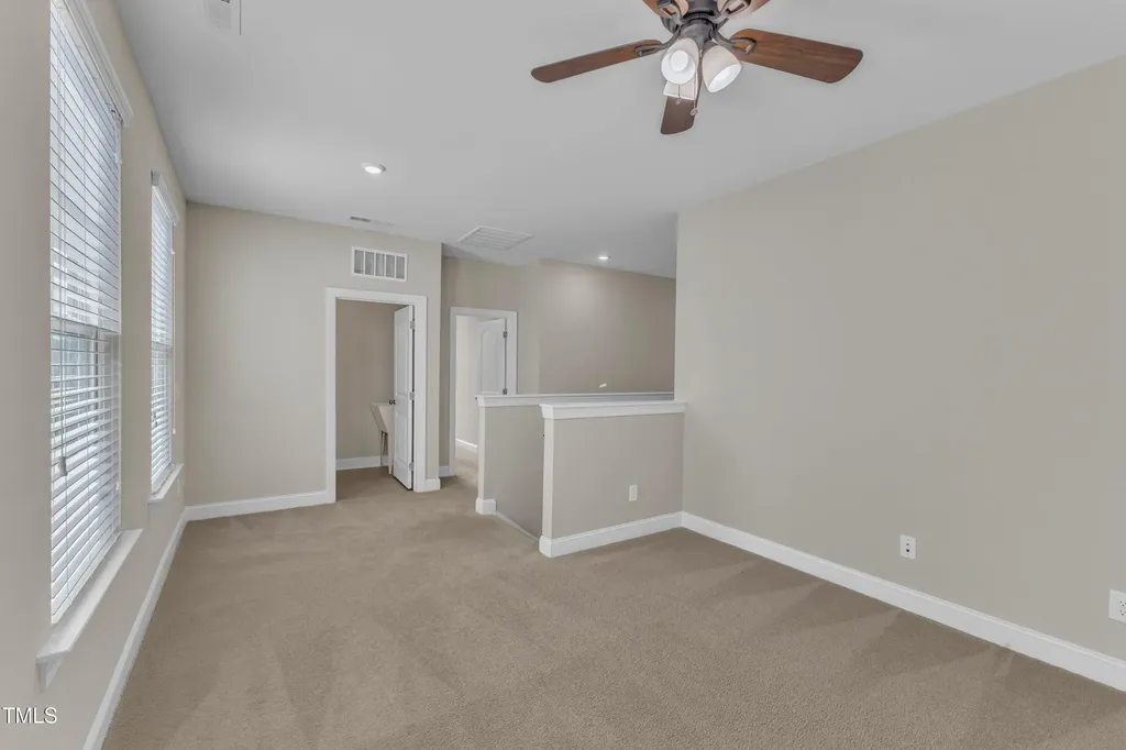 4252 Rockdell Hall Street Raleigh NC 27616