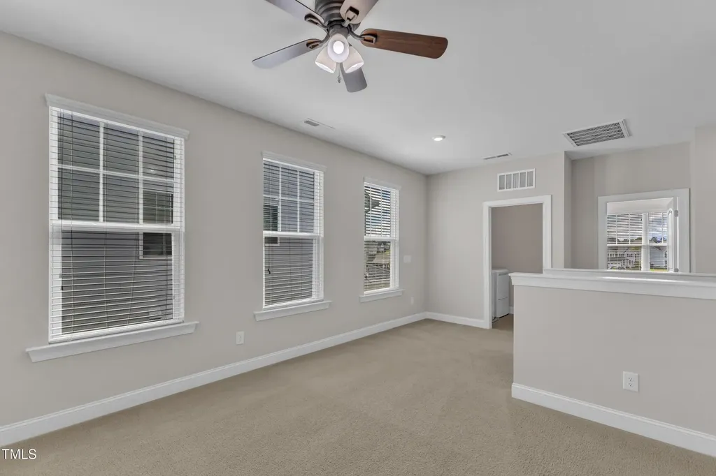 4252 Rockdell Hall Street Raleigh NC 27616