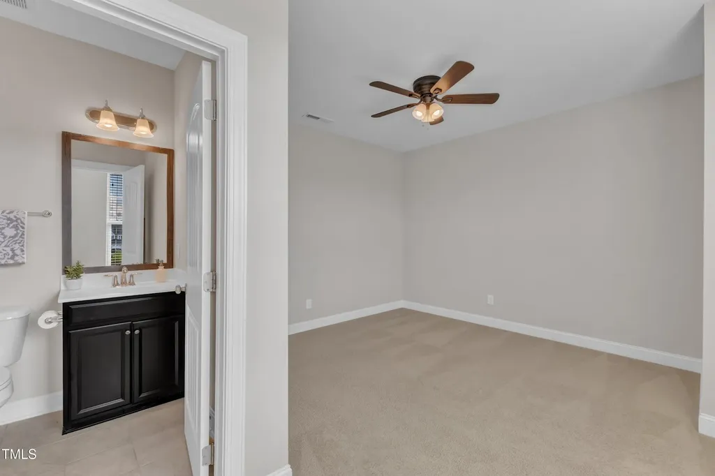 4252 Rockdell Hall Street Raleigh NC 27616