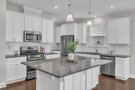 4252 Rockdell Hall Street Raleigh NC 27616