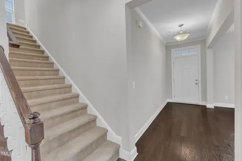 4252 Rockdell Hall Street Raleigh NC 27616