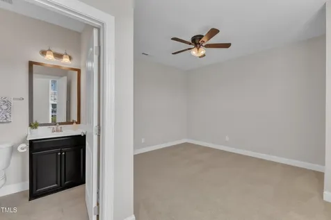 4252 Rockdell Hall Street Raleigh NC 27616