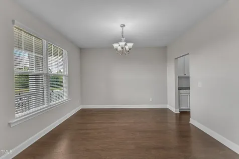 4252 Rockdell Hall Street Raleigh NC 27616