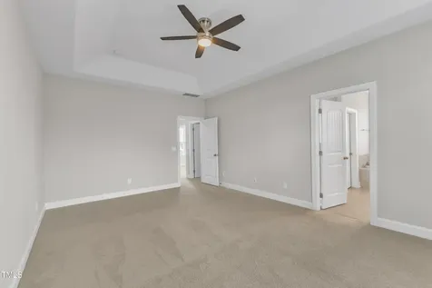 4252 Rockdell Hall Street Raleigh NC 27616