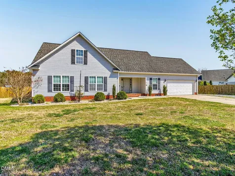 102 Clayside Drive Pikeville NC 27863