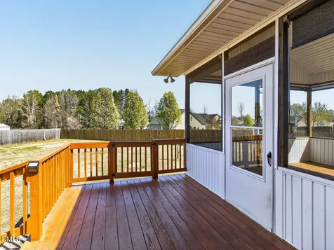 102 Clayside Drive Pikeville NC 27863